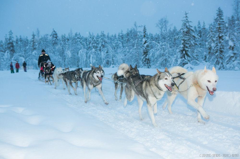 Lapland Hotels Snowvillage Yllasjarvi Exterior foto